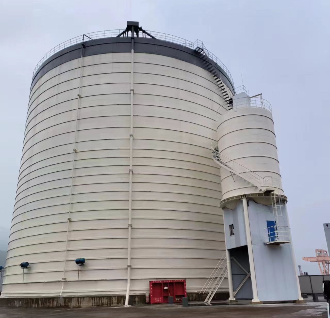 西夏10万吨水泥钢板库