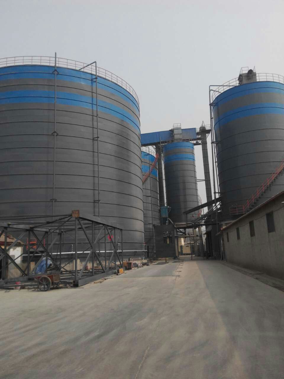 西夏粉煤灰储存库基础怎么建造